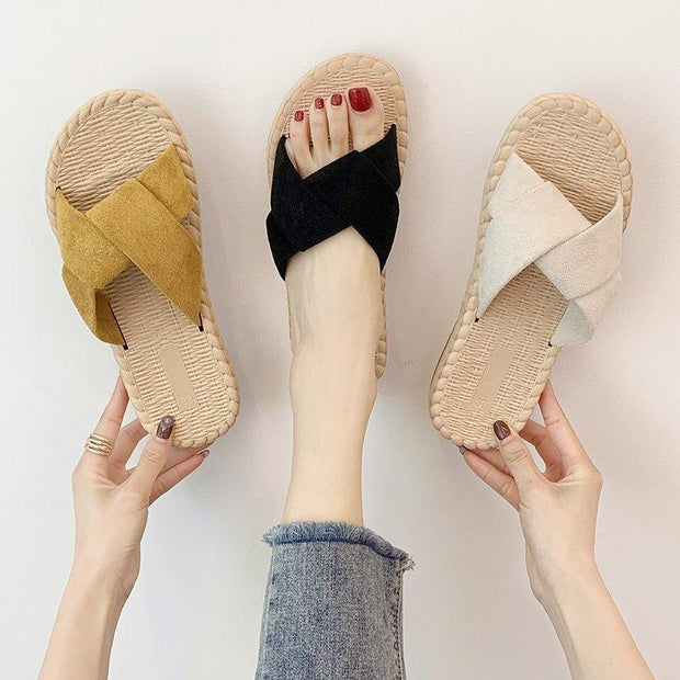 Women's Fashion Cross Sandals - Pebble Frog