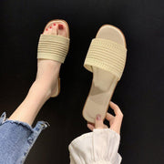 Women’s Fashion Knit Sandals - Pebble Frog