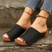 Women’s Peep-toe Wedge Sandals - Pebble Frog
