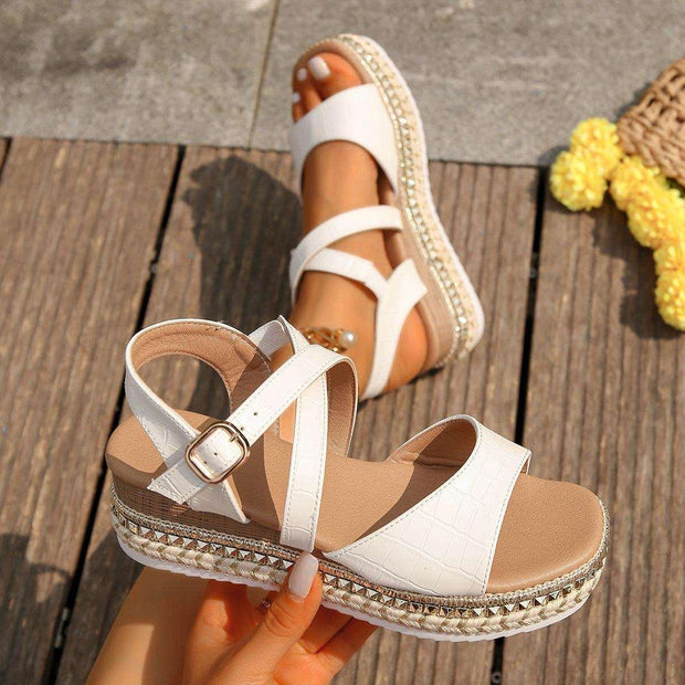 Women's Woven Thick Soled Sandals - Pebble Frog