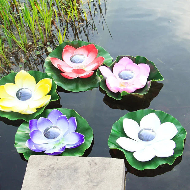 Lotus Drift Solar Light